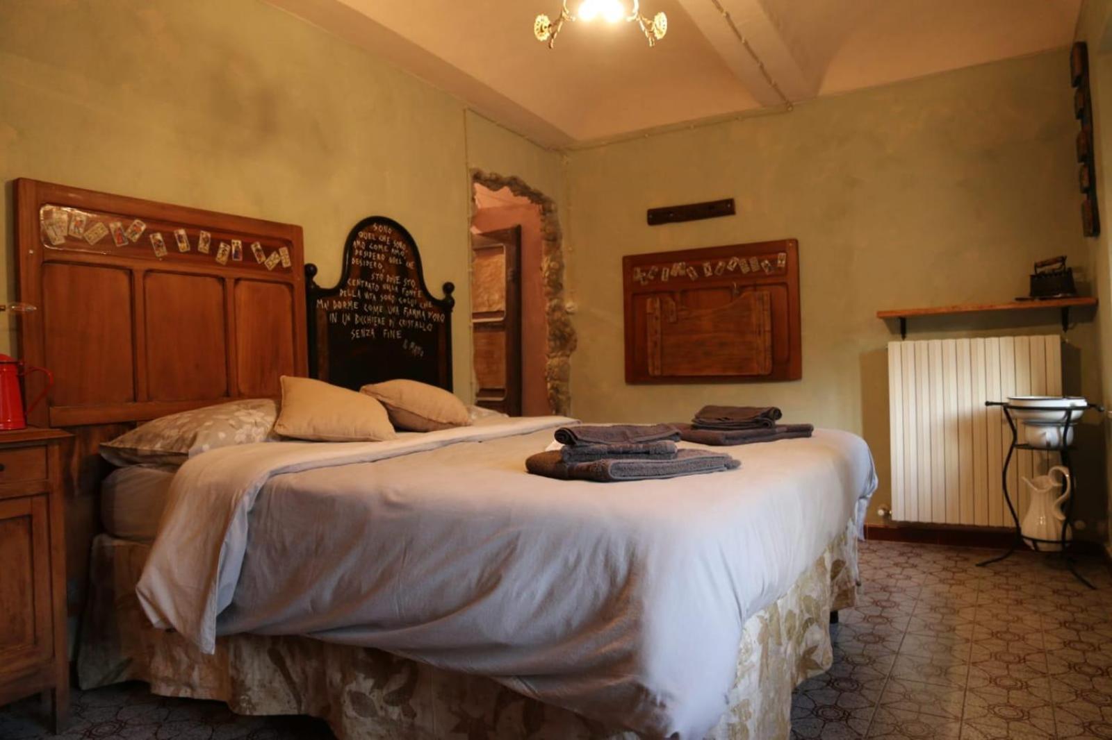 Casa Delle Foglie Sussurranti Villa Asti Exterior photo